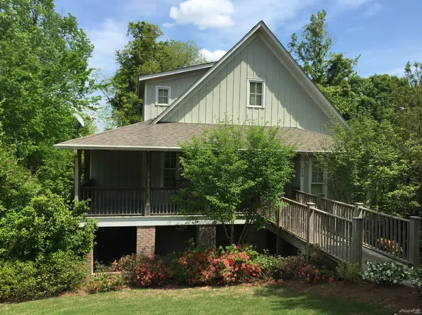 110 Orrwood Dr, Oxford, MS 38655