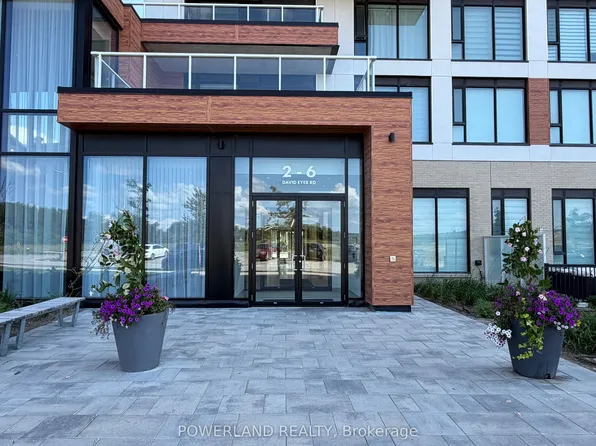 2 David Eyer Rd #828, Richmond Hill, ON L4S 0N6
