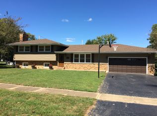 109 E Gelston St, Valier, IL 62891