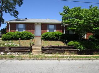 432 Myrtle St E APT 4, Philadelphia, MS 39350