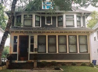 937 Hague Ave, Saint Paul, MN 55104