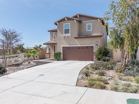 2nd image of 31955 Straw Lily Dr