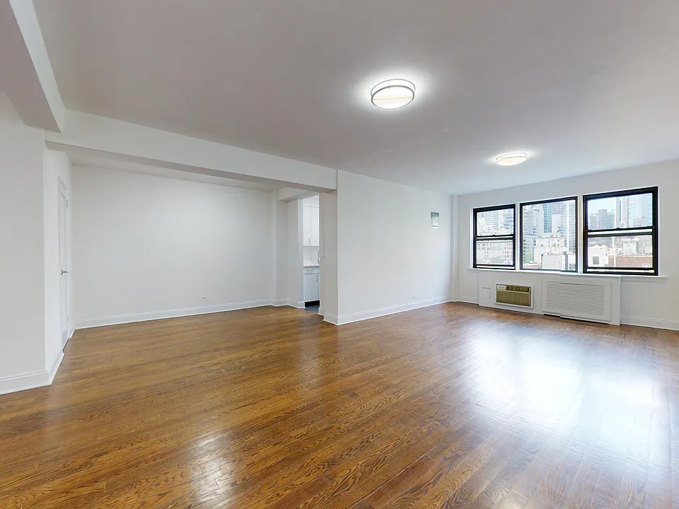 20 Beekman Pl #12A
