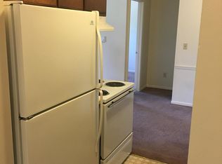 818 N Chestnut St APT 14, Lansing, MI 48906