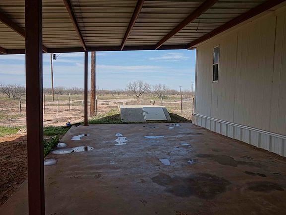 3rd image of 13624 Arkansas Ln