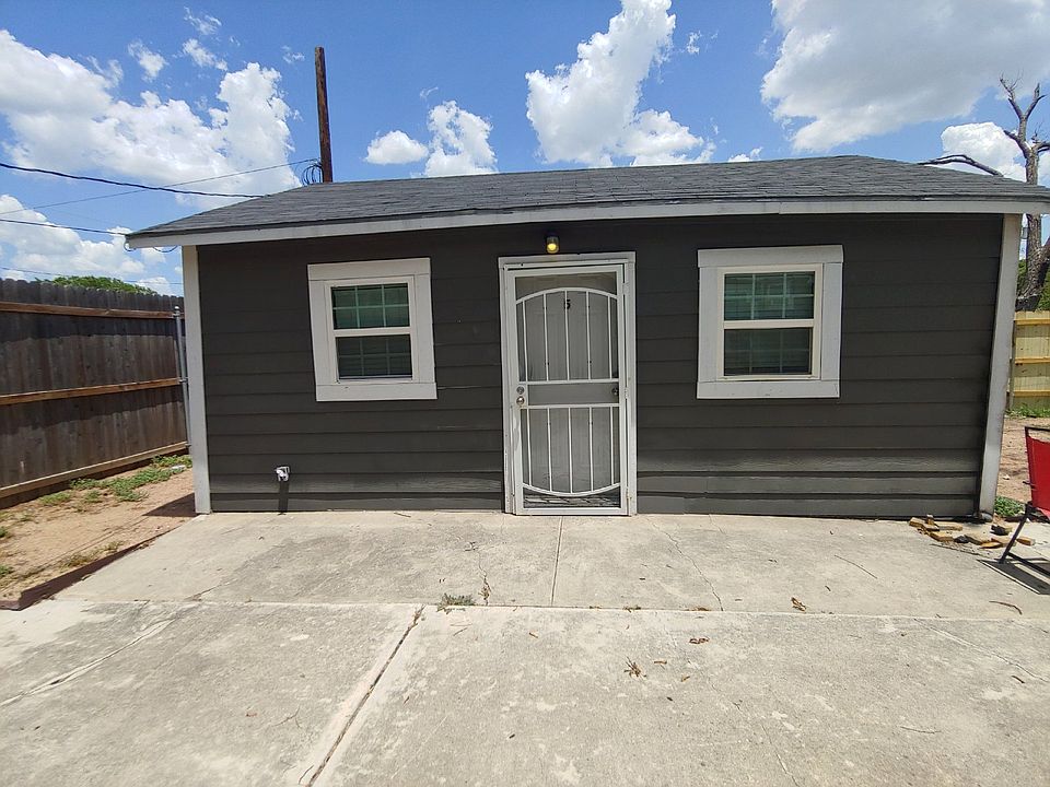 1st image of 818 Ogden St APT 6