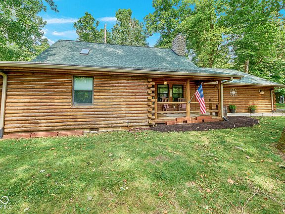 3rd image of 7418 Deerfield Dr
