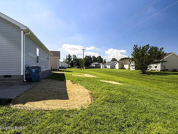 5th image of 155 Deerfield Ct