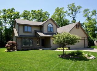 1870 McHenry Ct, Bellbrook, OH 45305