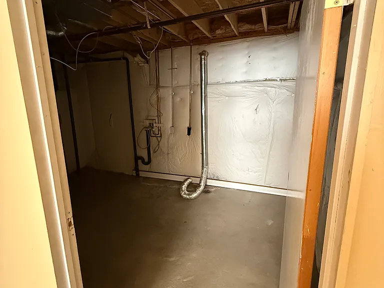 5053 Deephaven Ct — Photo 20
