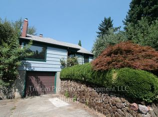 3315 SE Harrison St, Portland, OR 97214