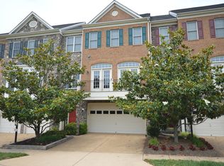 19085 Tow Path Ter, Leesburg, VA 20176