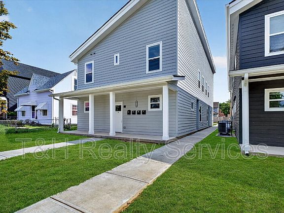 2nd image of 415 N Walcott St Unit A