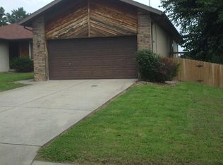 3151 W Hanover Dr, Springfield, MO 65807