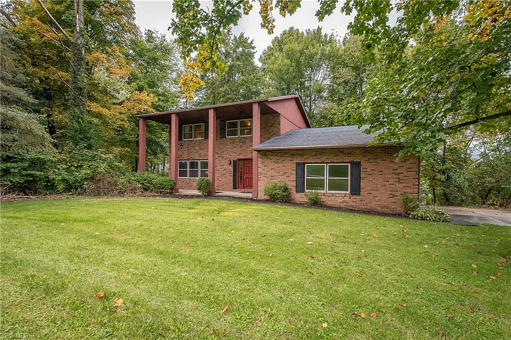 4855 Ridgeside Cir SE photo 1