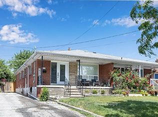 24 Hucknall Rd #BASEMENT, Toronto, ON M3J1V8