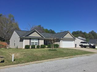 5 Annika Ct, Taylors, SC 29687