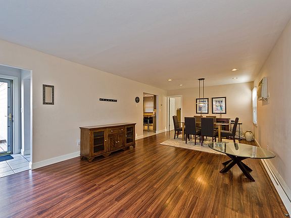 4th image of 84 Harmon St