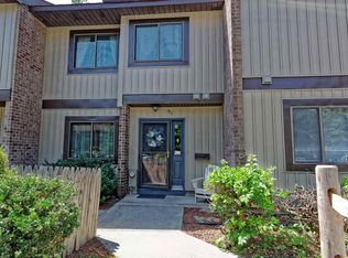 95 Ridgewood Ter, Albany, NY 12203