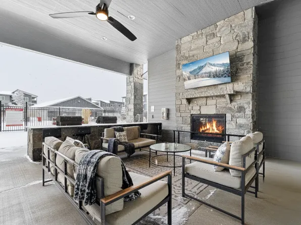 Residence at Corbin Crossing