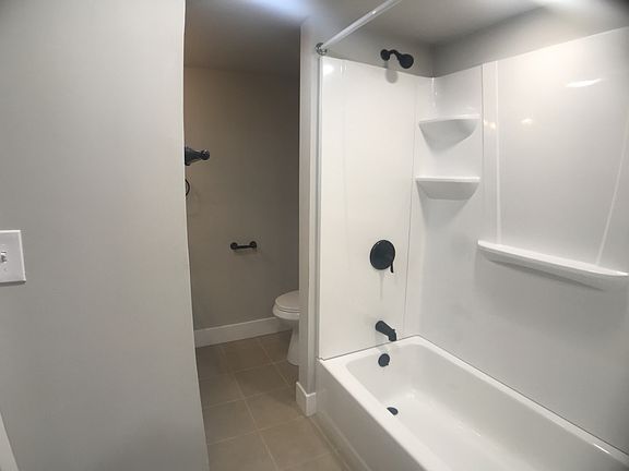 5th image of 57 Cypress Dr