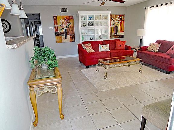 3rd image of 408 Sandpiper Dr APT D