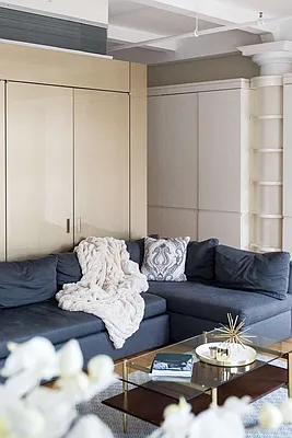 Sold by Compass | media 16