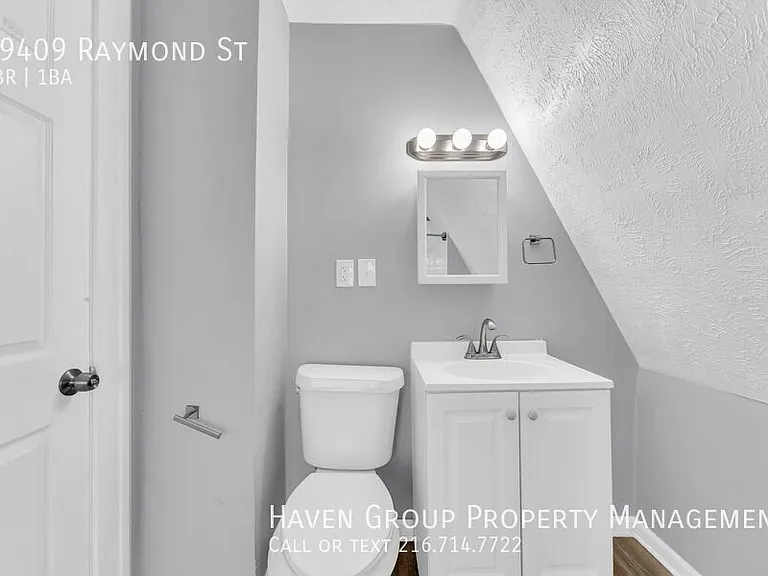 19409 Raymond St — Photo 22