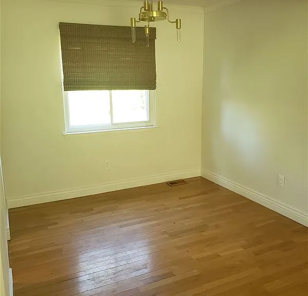 2884 Hawks Ave — Photo 10