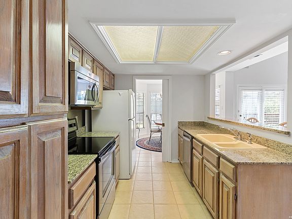 5th image of 17226 Old Lyme #1802