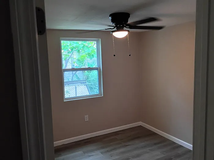 117 Ruberia Ave — Photo 9