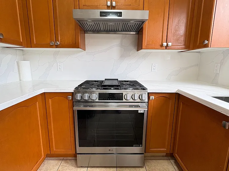 39 Blazing Star Dr — Photo 10