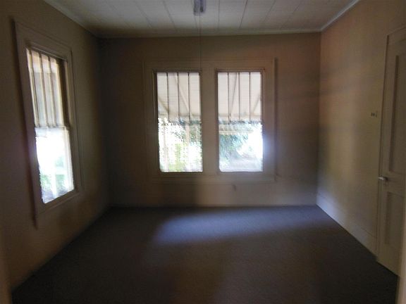 2nd image of 350 W Jefferson Ave