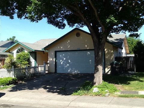 1st image of 1455 Capitola Cir