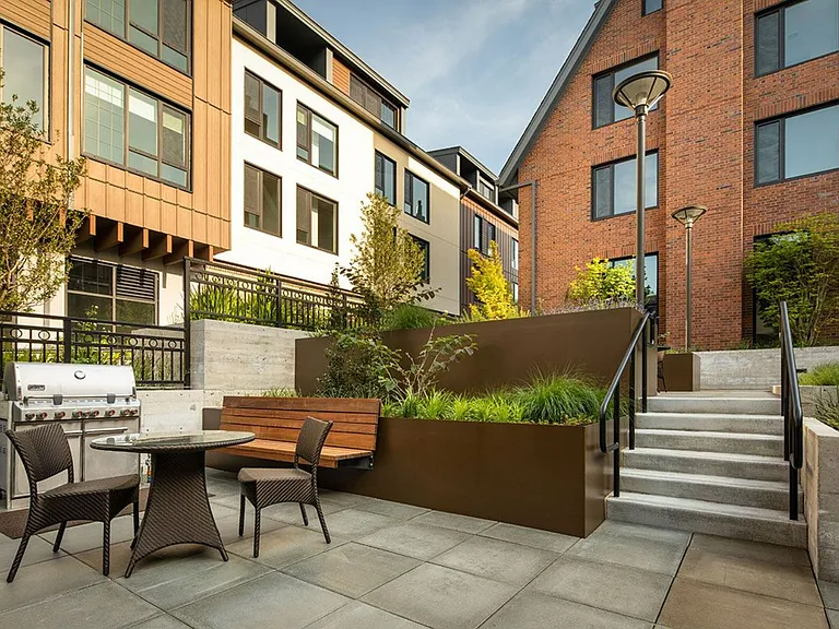 The Windward Apartments — Photo 9
