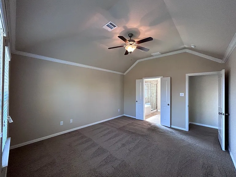 2204 Tranquility Ln — Photo 31