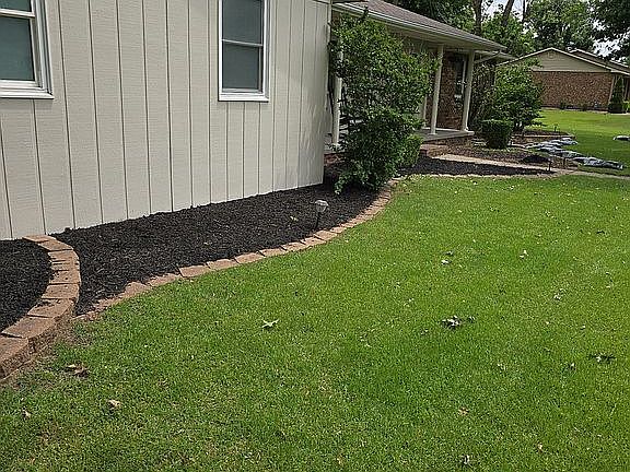 4th image of 500 Ashley Dr