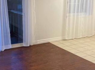 45270 Keding St APT 302, Utica, MI