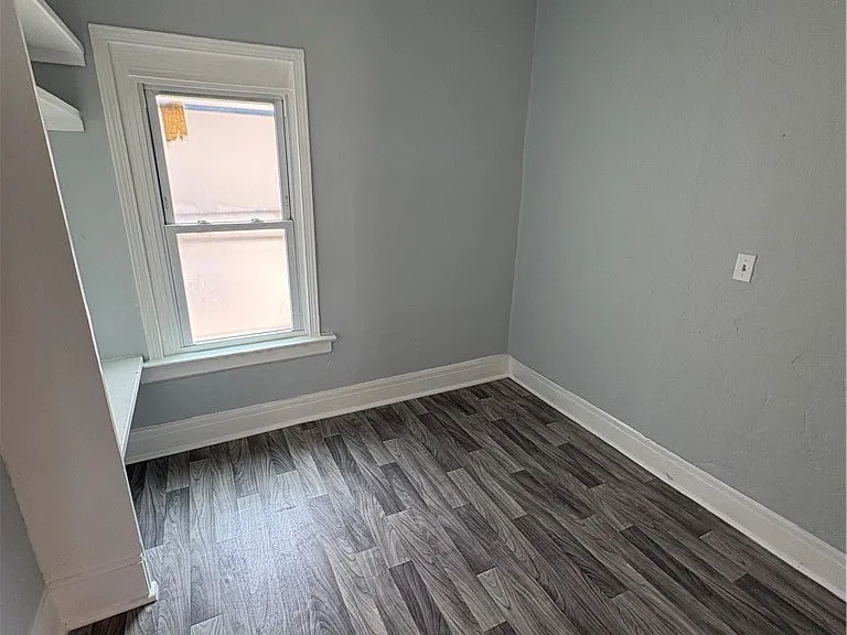 233 Laird Ave #2 — Photo 8