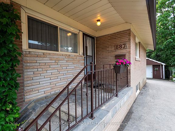 4th image of 887 Brimorton Dr
