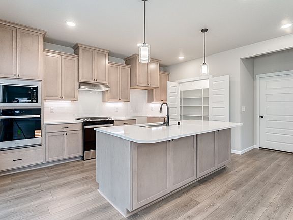2804 NW 8th AVE by Aho Construction