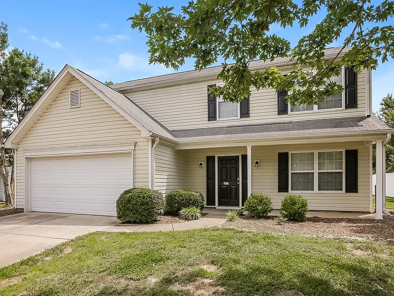 3913 Edgeview Dr — Photo 5