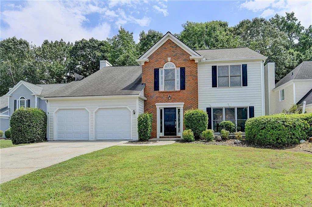 4 bed, 2.5 bath, 2104 sqft, $3,180 — Photo 4
