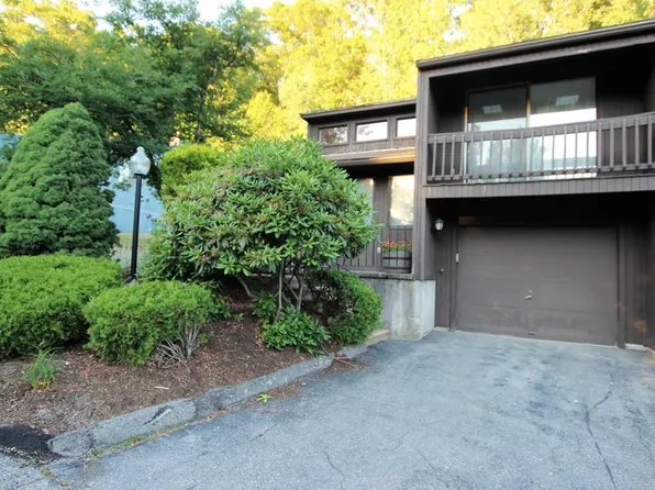 33 Gordon Cir, Grafton, MA 01519