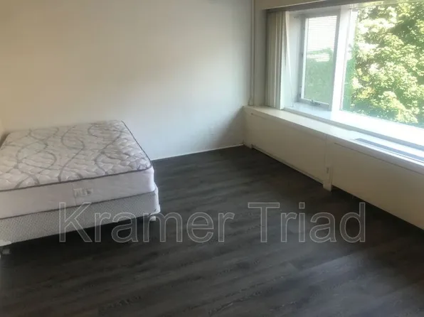 555 E William St APT 2E, Ann Arbor, MI 48104