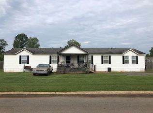 1101 Clarence Dr, Natchitoches, LA 71457