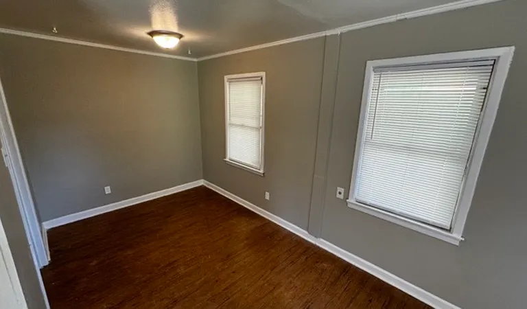 2311 Imogene St — Photo 6