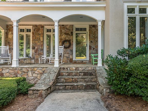 4th image of 2850 Saddlebrook Way NW