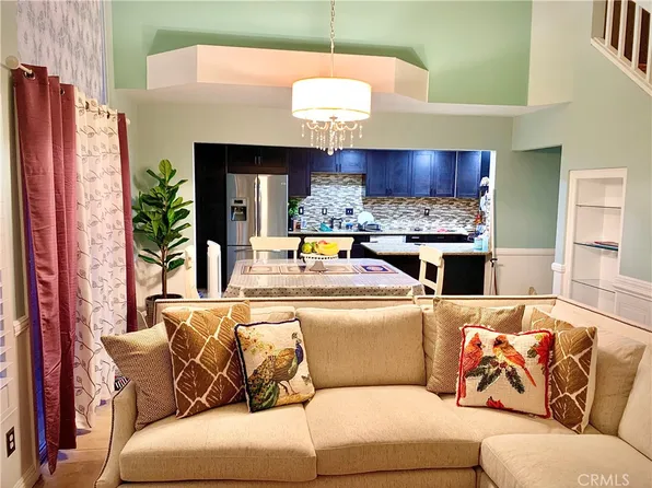 2225 Arabian Way, Corona, CA 92879