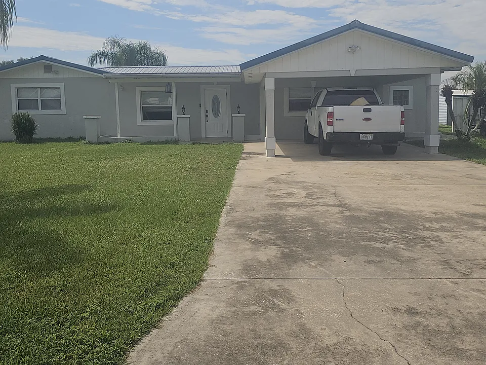 502 Canal Dr #1